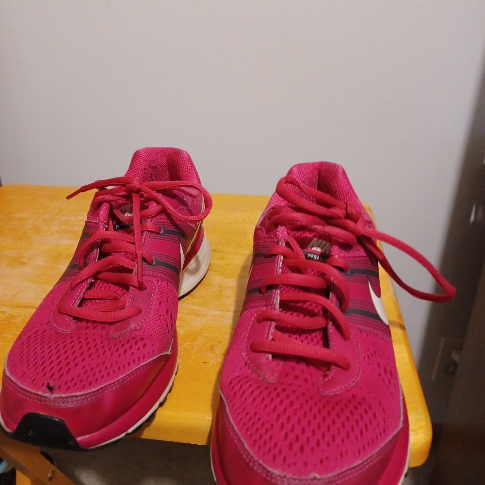 Nike women's running shoes